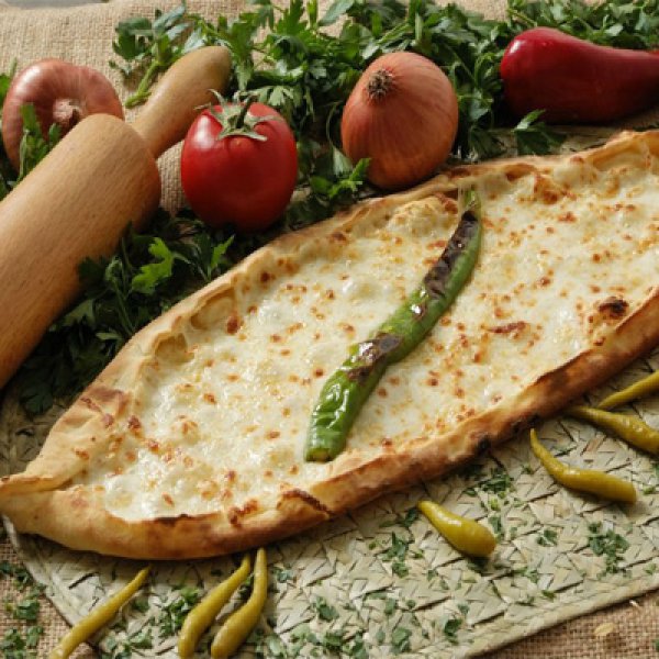 Kaşarlı Pide