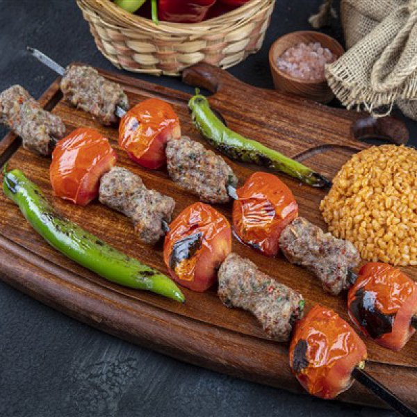 Domatesli Kebap