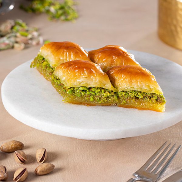 Fıstıklı Özel Kesim Baklava (Kg)